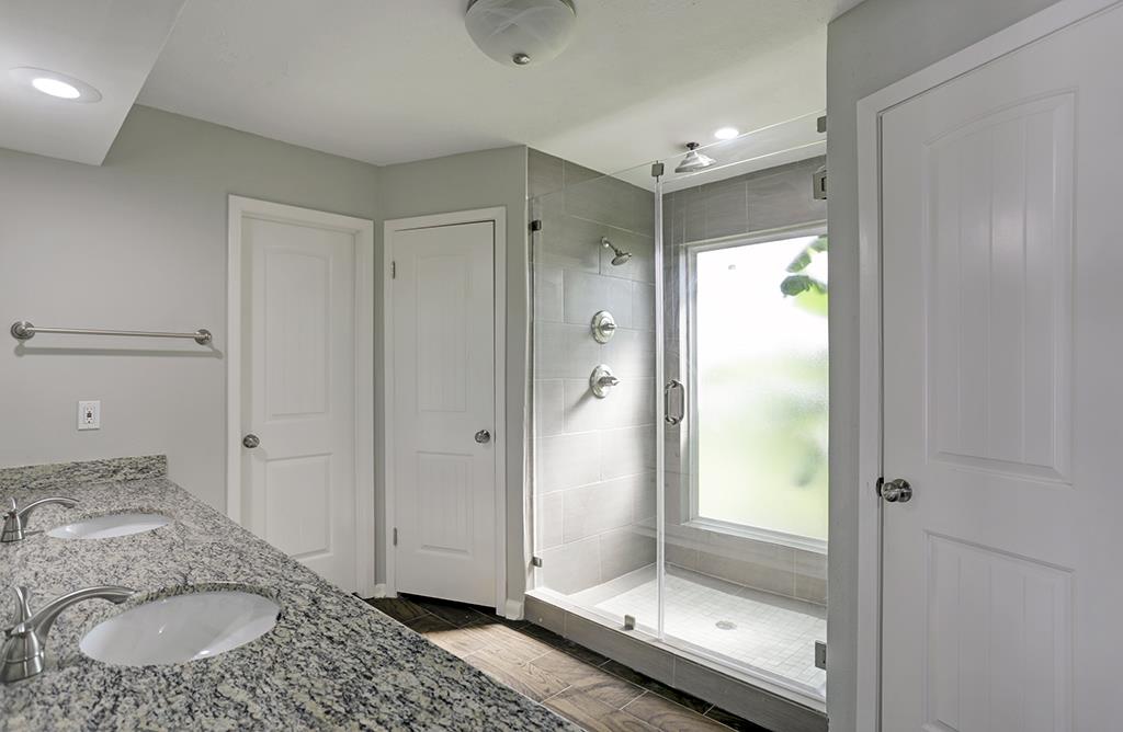 2519 Kevin Lane, Houston, TX 77043
