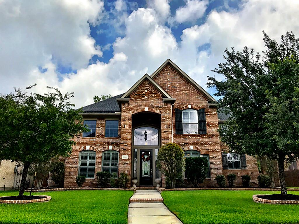 15806 Hunters Lake Way, Houston, TX 77044