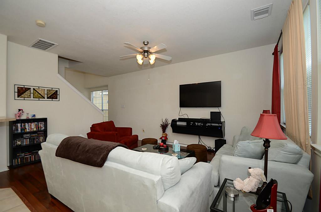 13031 Peppergate Lane, Houston, TX 77044
