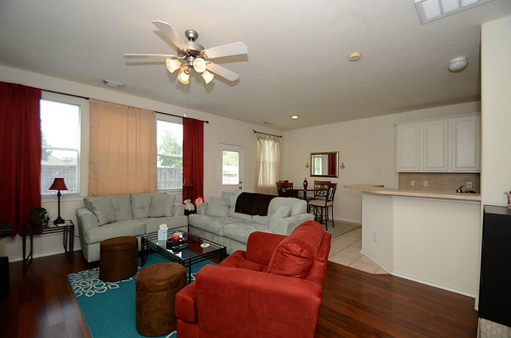 13031 Peppergate Lane, Houston, TX 77044