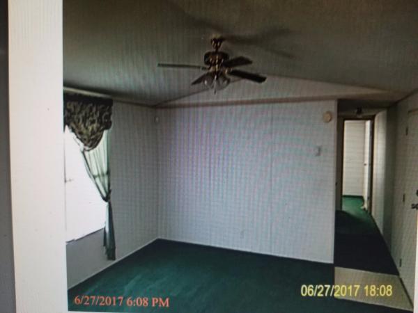 No address ,TX, Houston, 77044