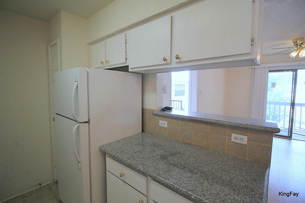 2750 Holly Hall Street, Houston, TX 77054
