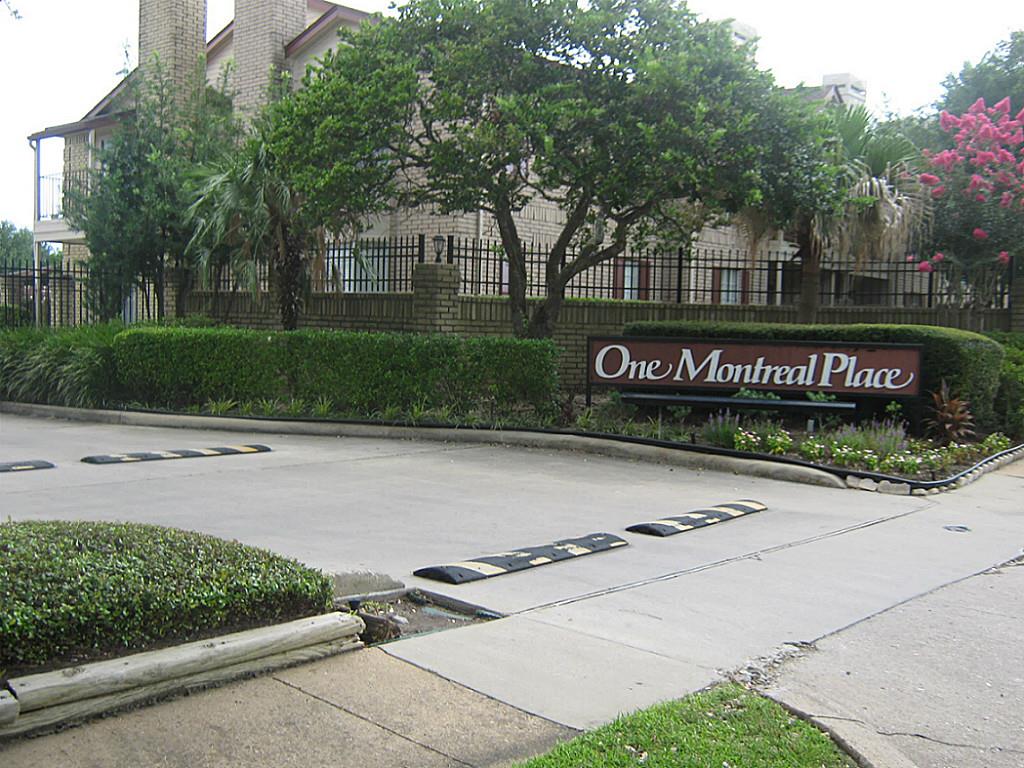 2120 El Paseo Street, Houston, TX 77054