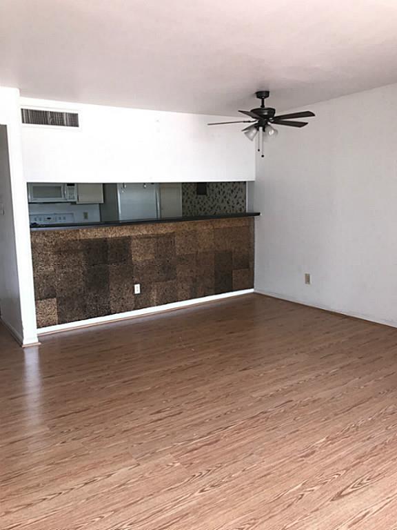 2820 S Bartell Drive, Houston, TX 77054
