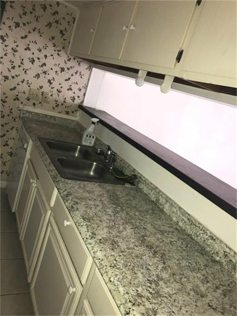 2820 S Bartell Drive, Houston, TX 77054