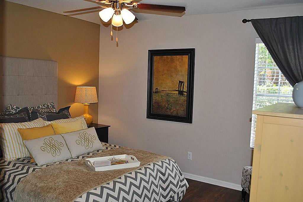 1800 El Paseo Street, Houston, TX 77054