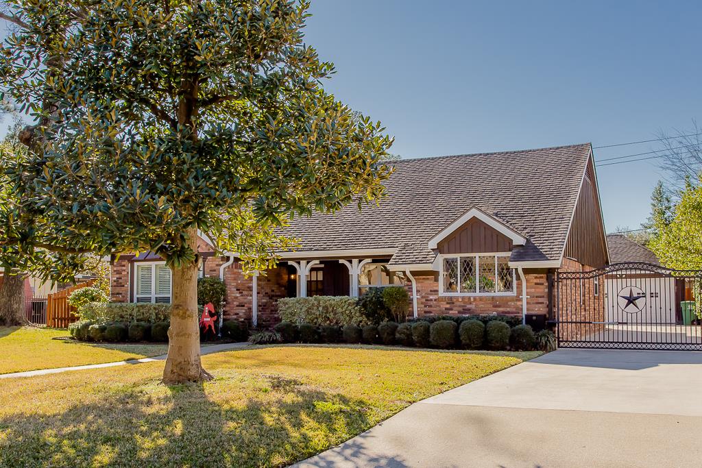 7207 Northampton Way, Houston, TX 77055