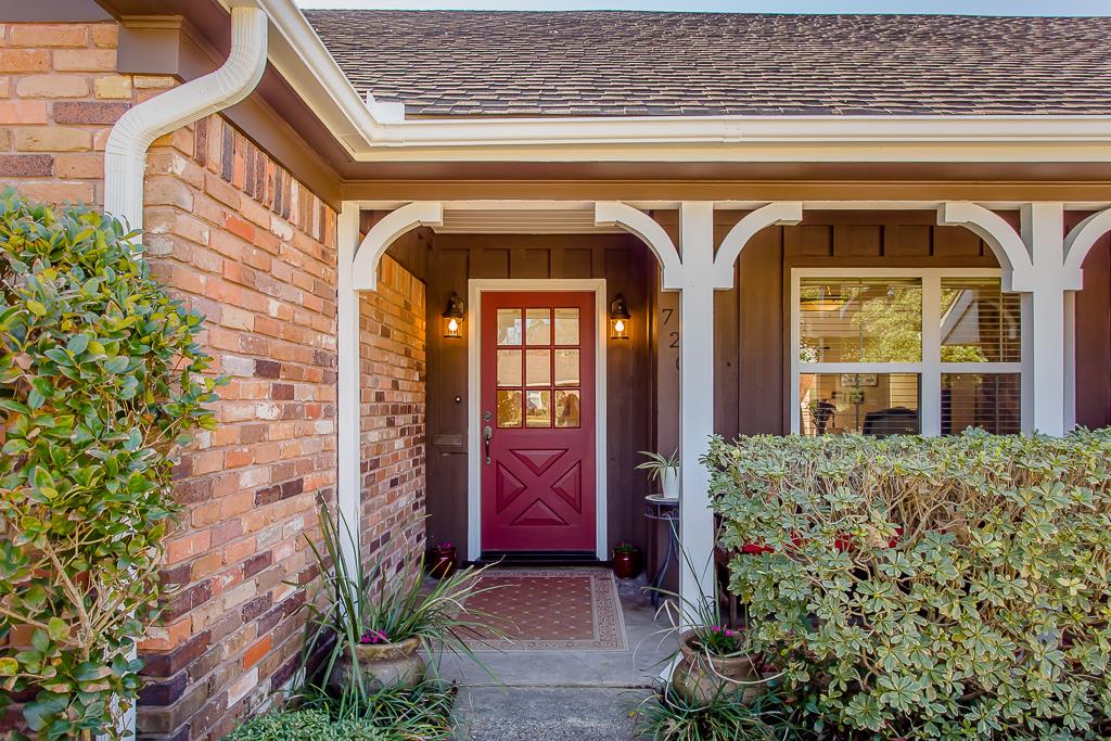 7207 Northampton Way, Houston, TX 77055