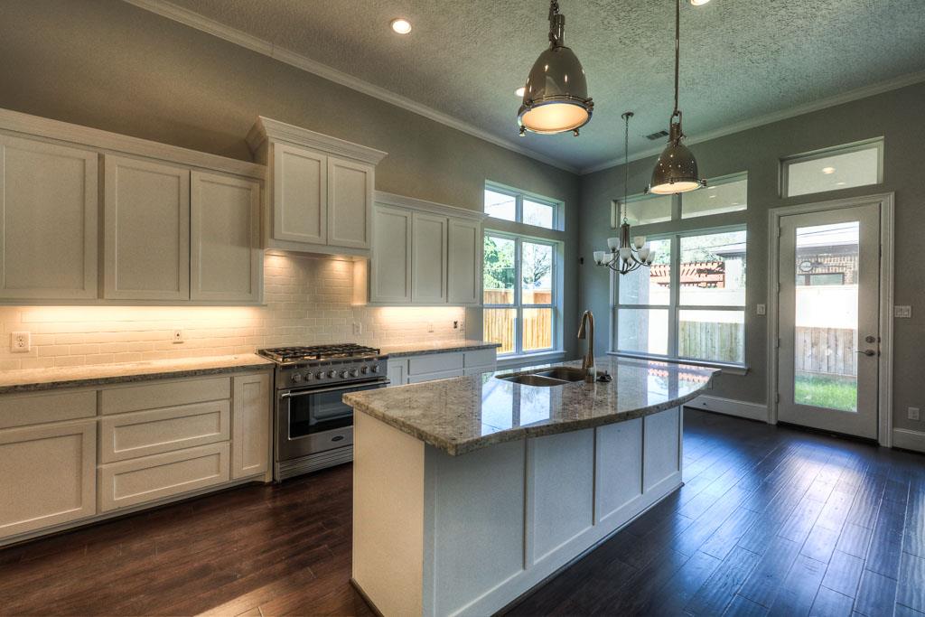 6530 Wharton, Houston, TX 77055
