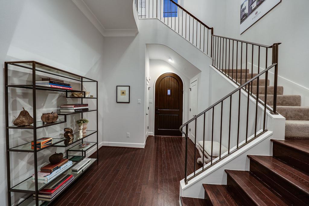 1714 Maravilla Drive, Houston, TX 77055