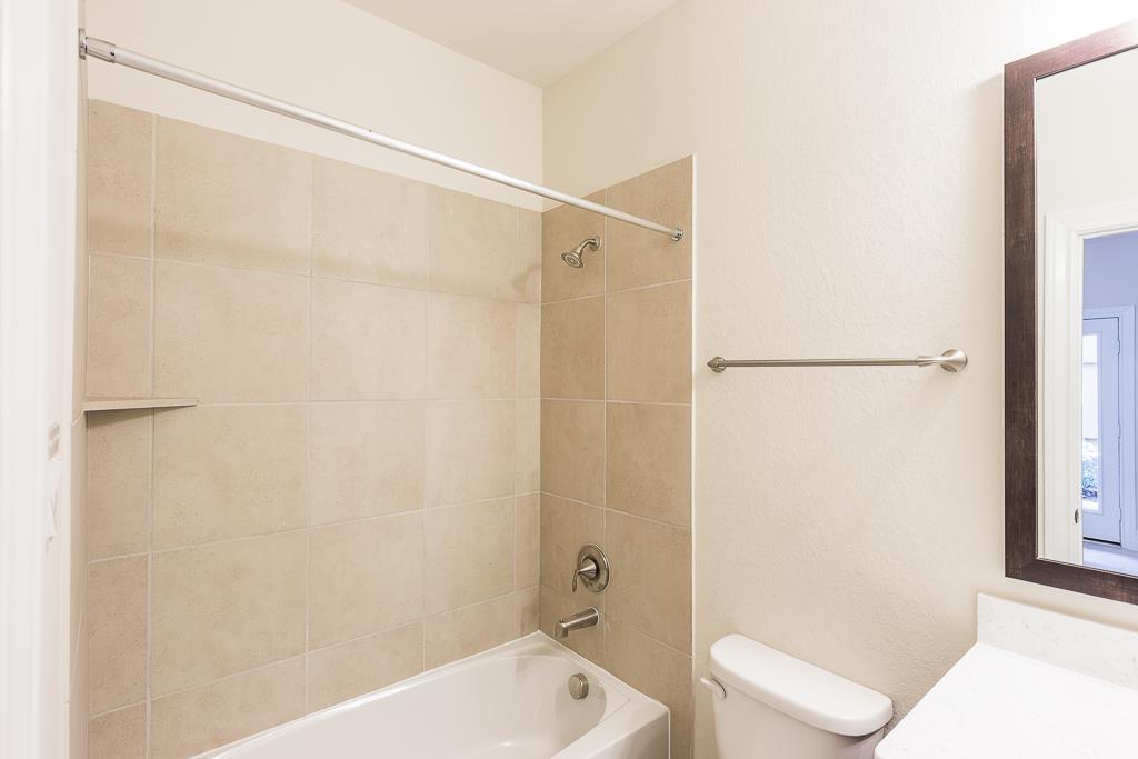 8406 Oak Leaf Point Drive, Houston, TX 77055