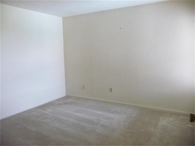 2011 Spenwick Drive, Houston, TX 77055