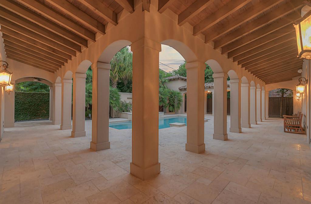 5370 Lynbrook, Houston, TX 77056