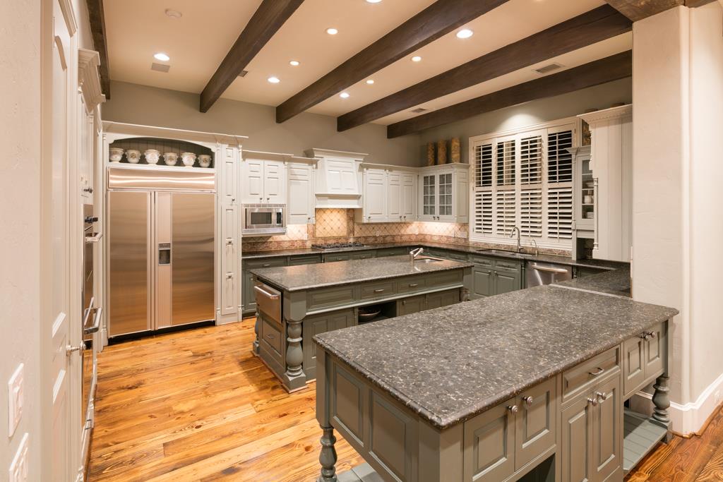 5468 Holly Springs Drive, Houston, TX 77056