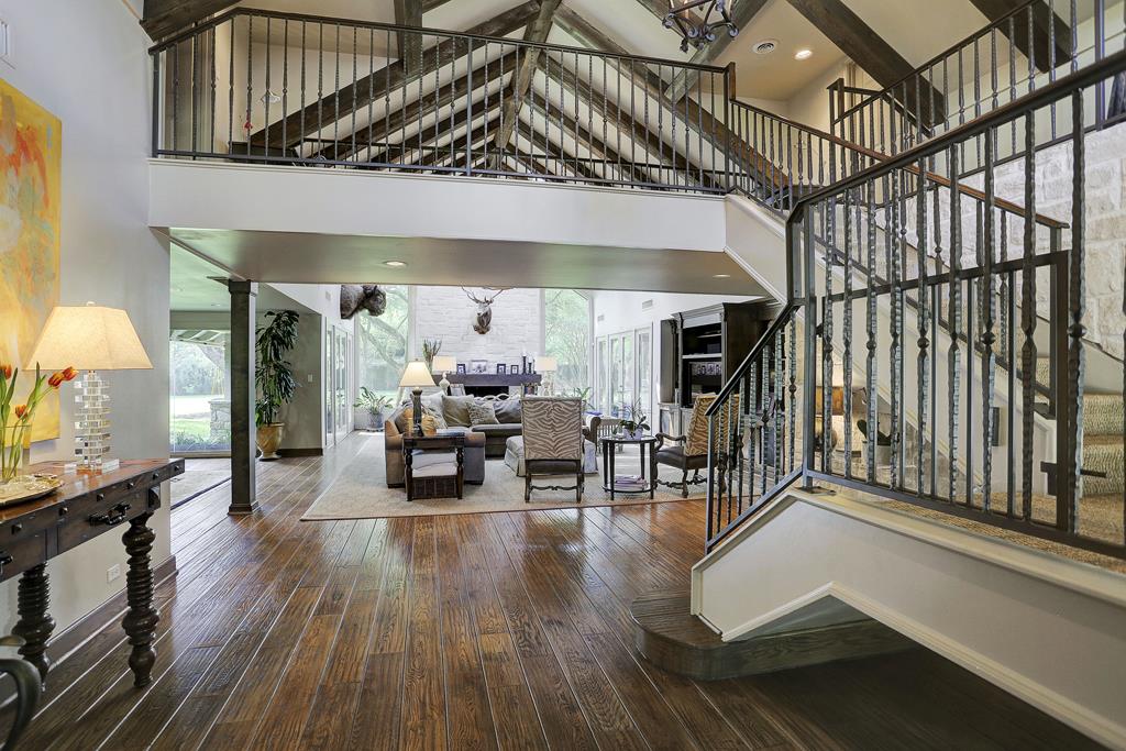 5524 Sturbridge, Houston, TX 77056