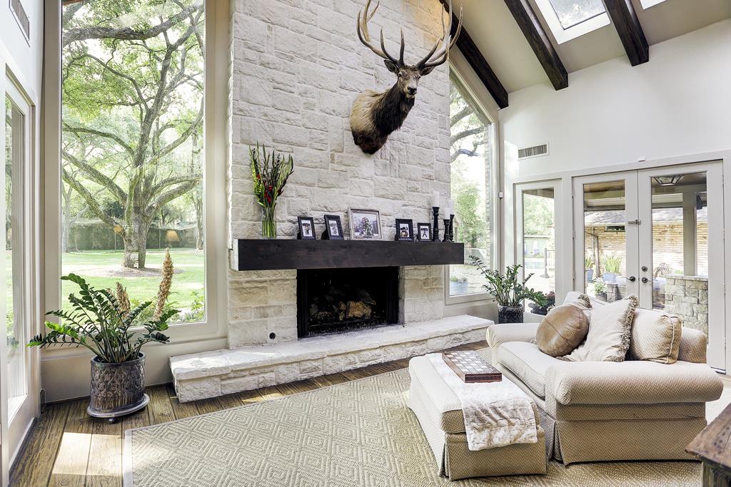 5524 Sturbridge, Houston, TX 77056