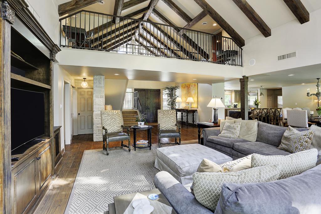 5524 Sturbridge, Houston, TX 77056