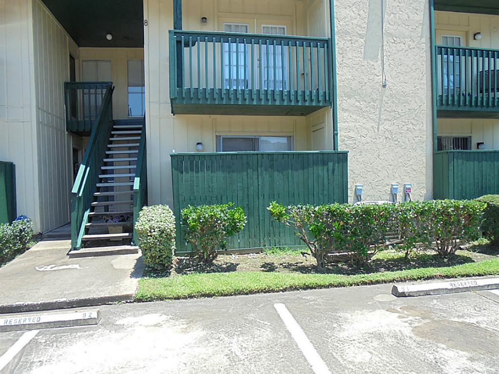1516 Bay Area Boulevard, Houston, TX 77058