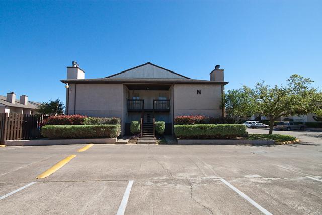 1500 Bay Area Bl, Houston, TX 77058