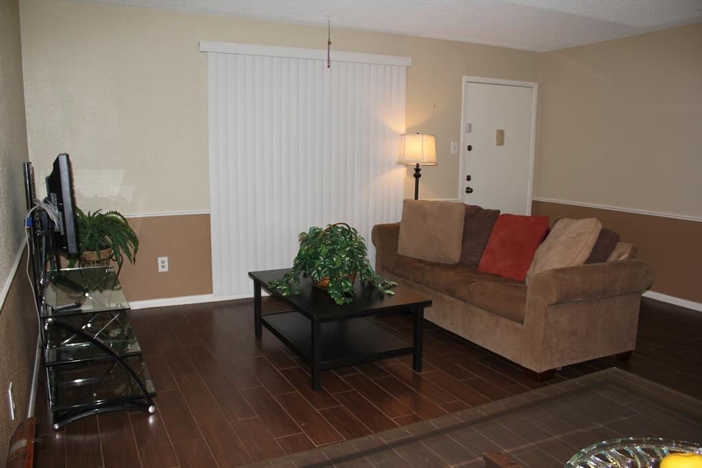1516 Bay Area Boulevard, Houston, TX 77058
