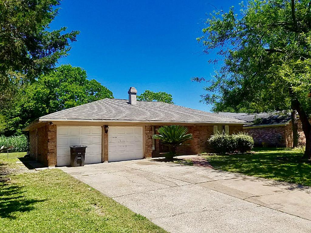 355 Sulky Trail Street, Houston, TX 77060