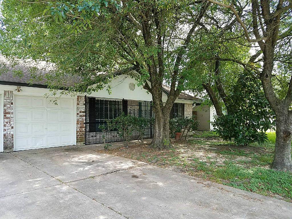 242 County Fair Drive, Houston, TX 77060
