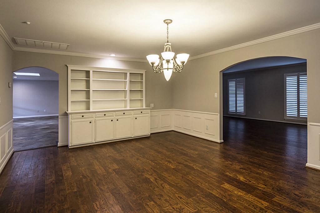 7722 Meadowbriar, Houston, TX 77063