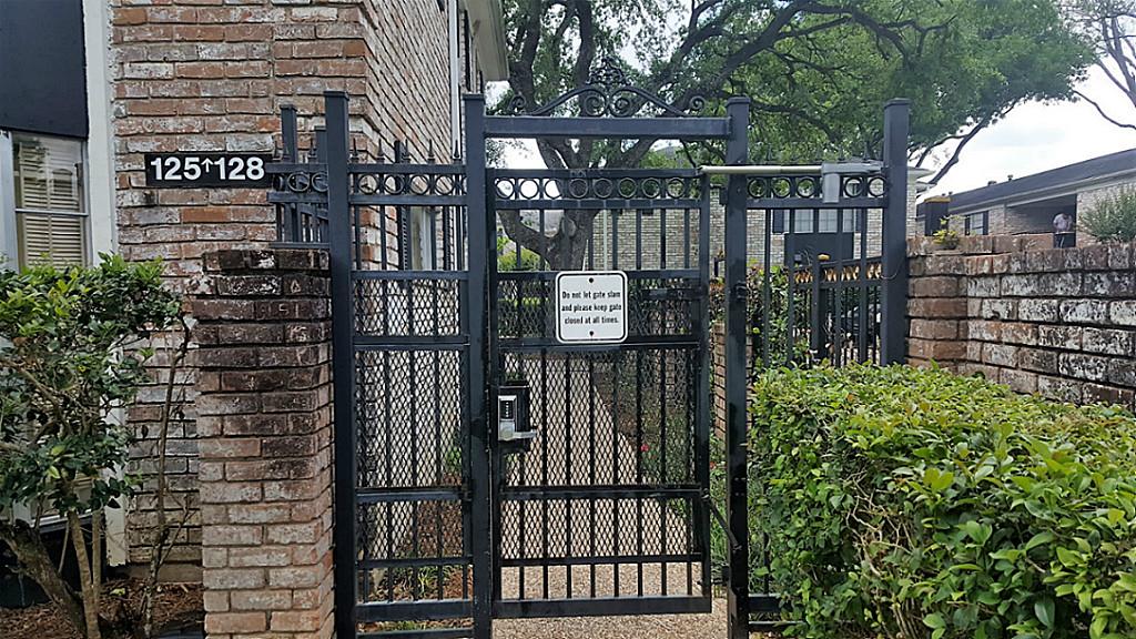 7900 Westheimer Road, Houston, TX 77063