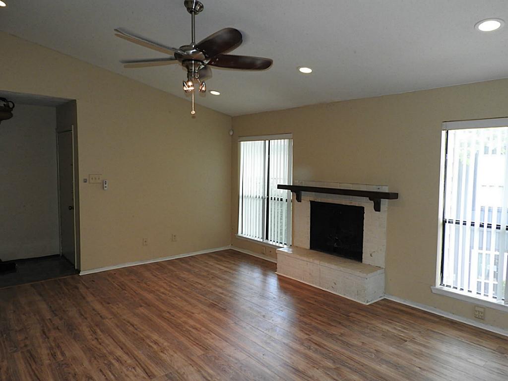 9009 Richmond Avenue, Houston, TX 77063