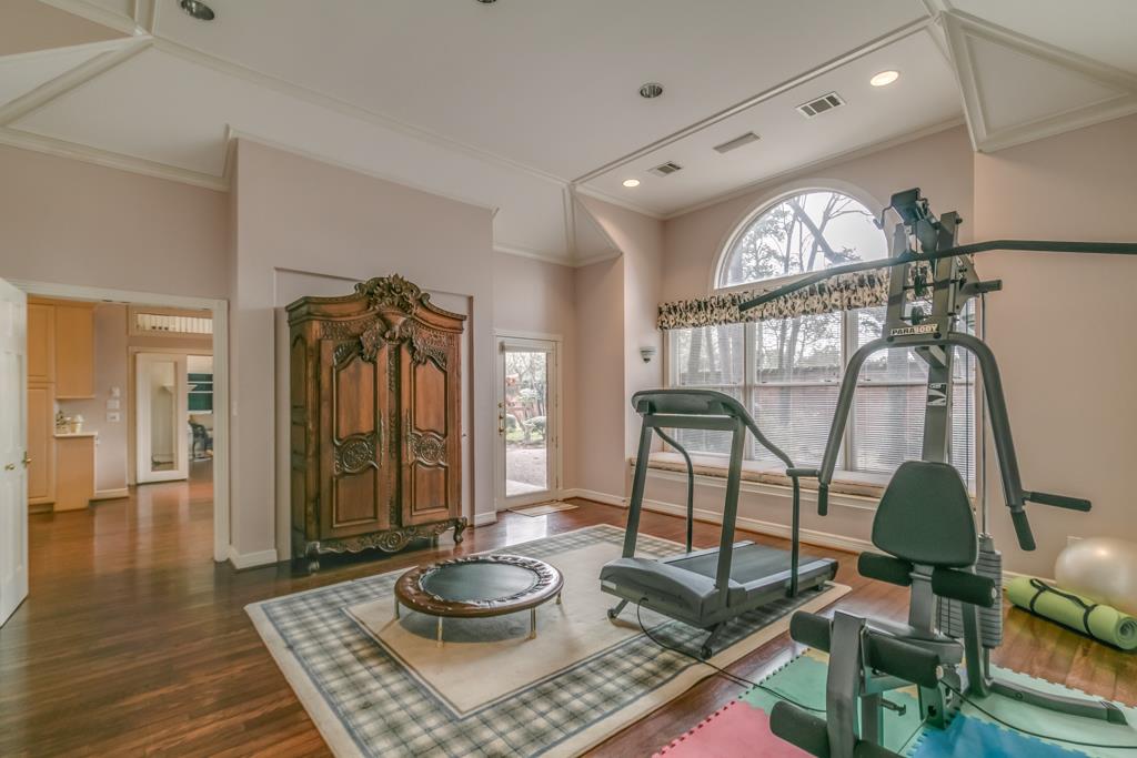 14007 Champions Hamlet Court, Houston, TX 77069
