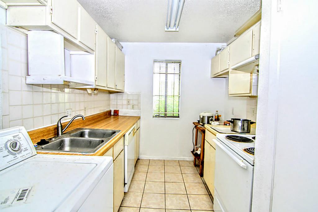 8405 Wilcrest Drive, Houston, TX 77072