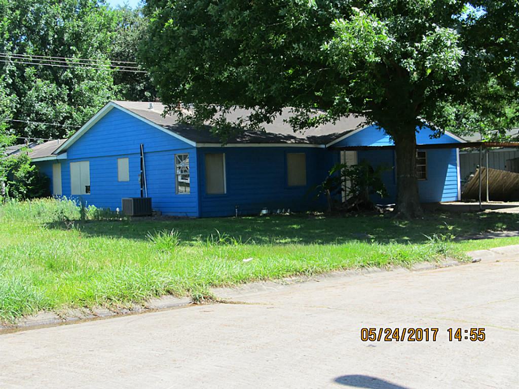 9614 Carmalee Street, Houston, TX 77075