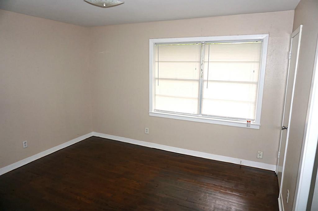9303 Presa Street, Houston, TX 77078
