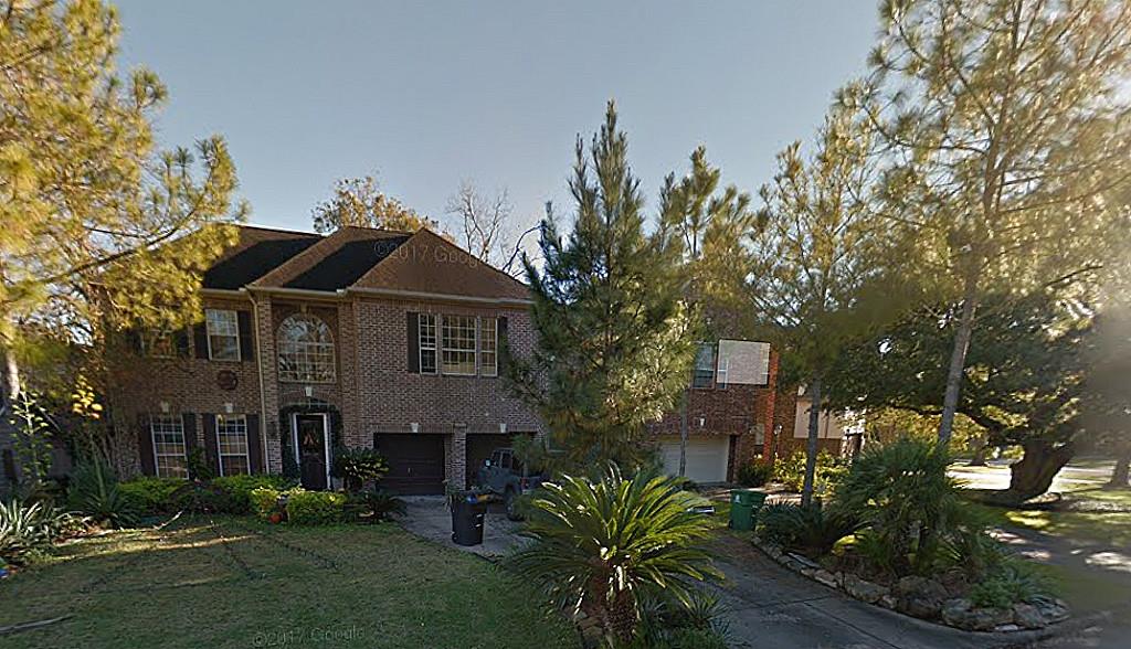 5524 Huisache Street, Houston, TX 77081