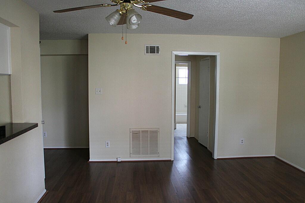 7714 Renwick Drive, Houston, TX 77081