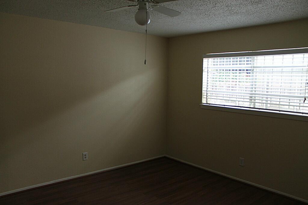 7714 Renwick Drive, Houston, TX 77081