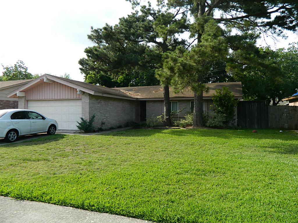 7518 Crisp Wood Lane, Houston, TX 77086