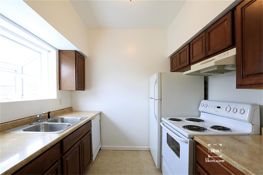 8430 Antoine Drive, Houston, TX 77088
