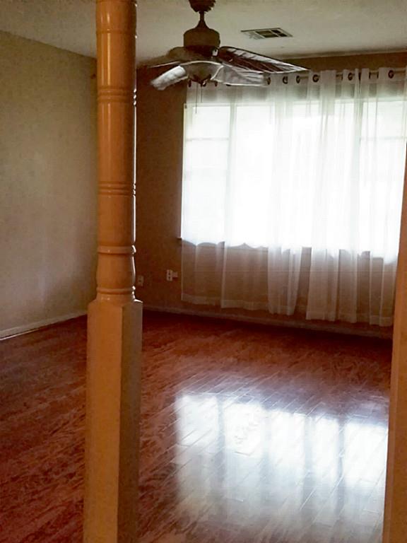 9742 Buena Park Drive, Houston, TX 77089