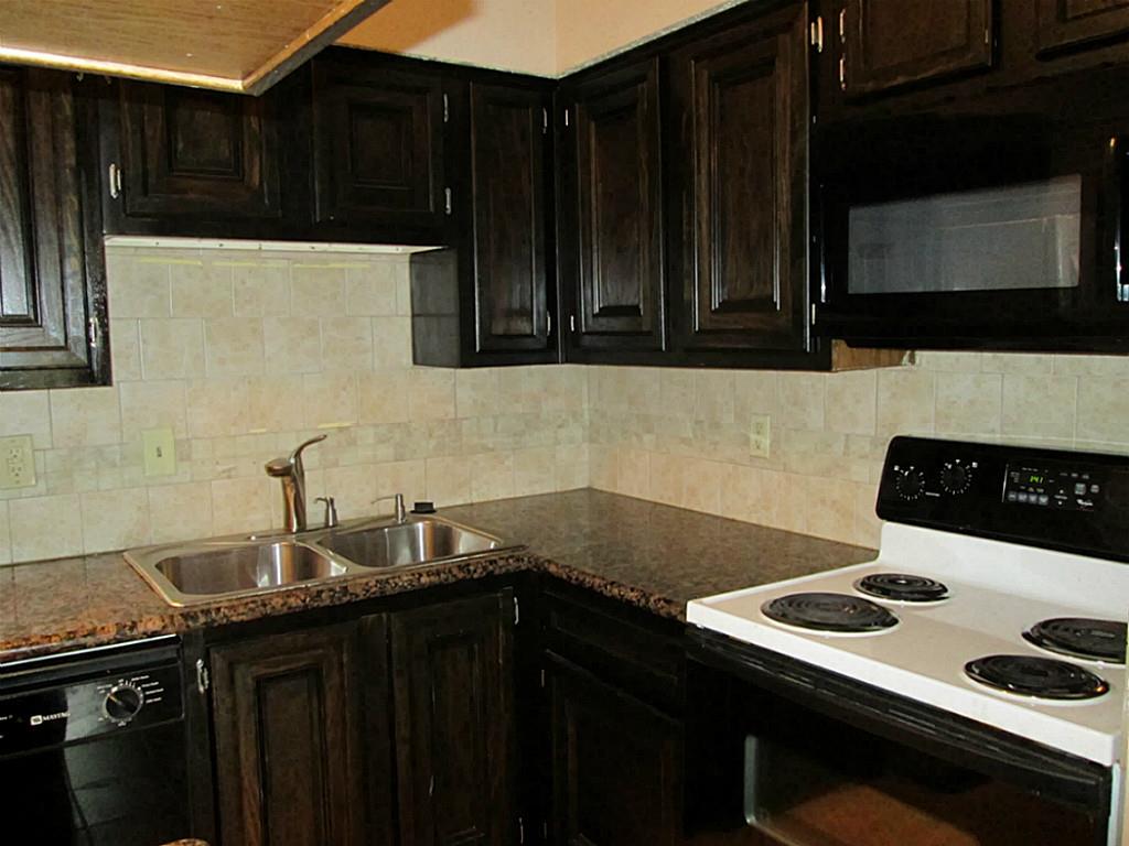 17417 Red Oak Drive, Houston, TX 77090