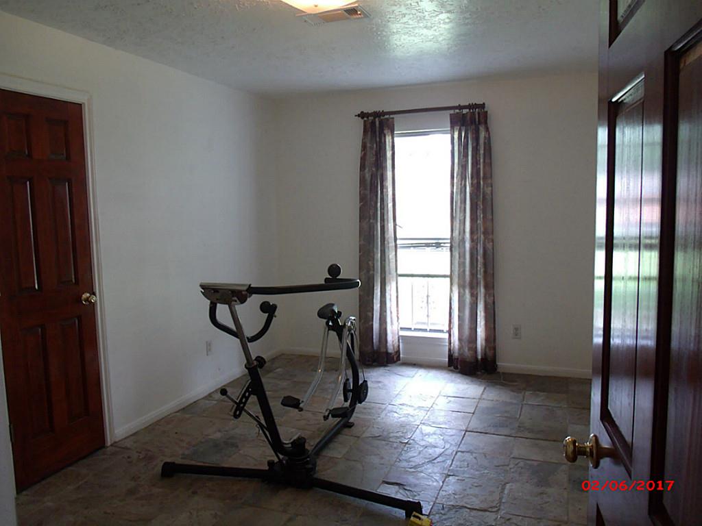 2702 De Soto Street, Houston, TX 77091