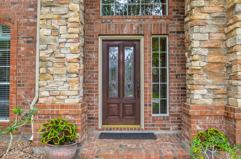 422 Wellington Pt, Houston, TX 77094