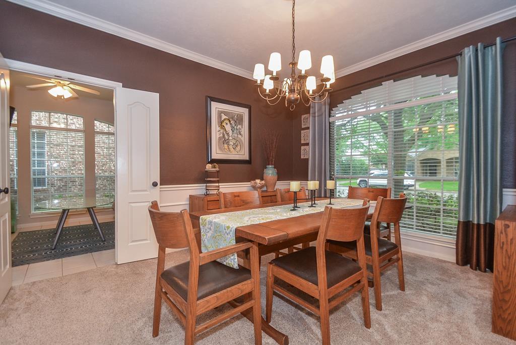 422 Wellington Pt, Houston, TX 77094