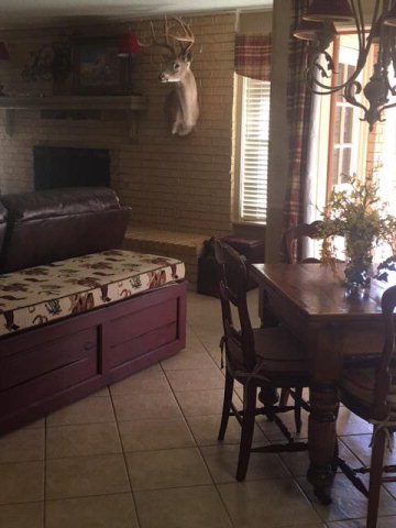1613 CR 315, Yoakum, TX 77095