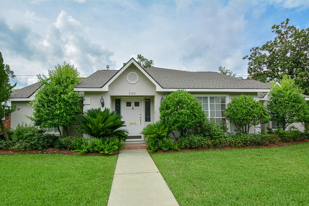5123 Jackwood Street, Houston, TX 77096