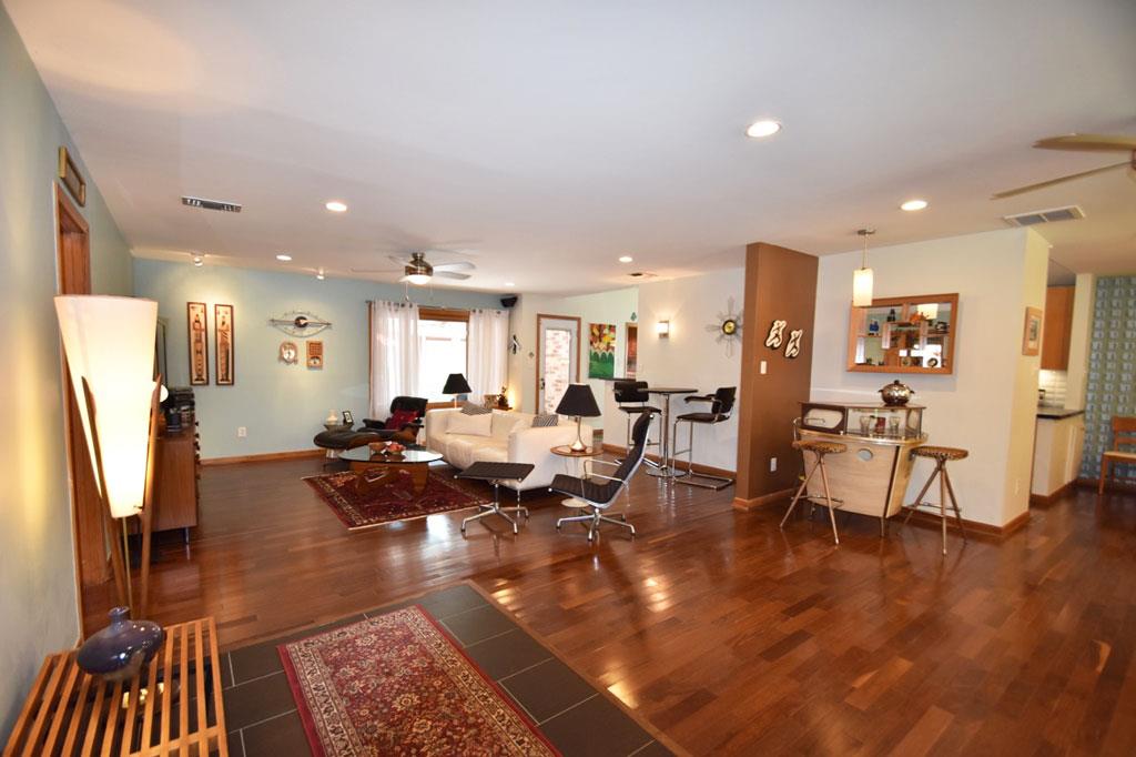 6039 Wigton Drive, Houston, TX 77096