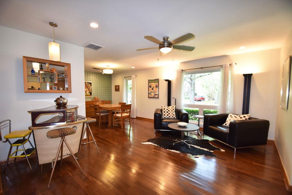 6039 Wigton Drive, Houston, TX 77096
