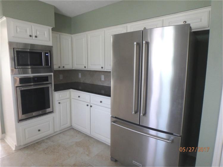 9715 Oasis Drive, Houston, TX 77096