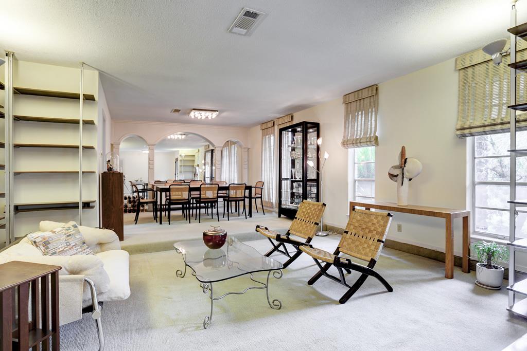 11002 Ashcroft, Houston, TX 77096