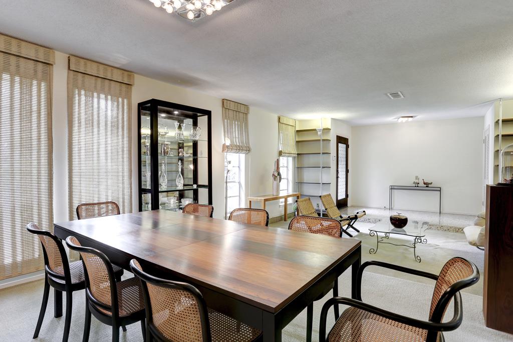 11002 Ashcroft, Houston, TX 77096